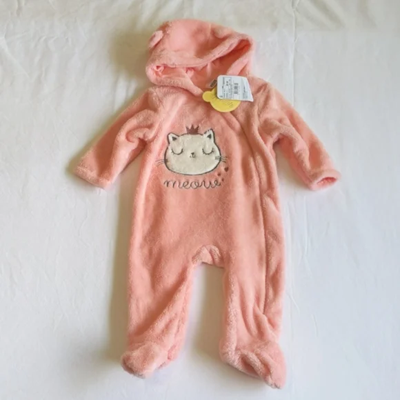Baby girl store bunting suit